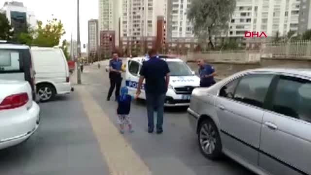 ANKARA Lösemili Ural, çok sevdiği polis sireni eşliğinde taburcu edildi