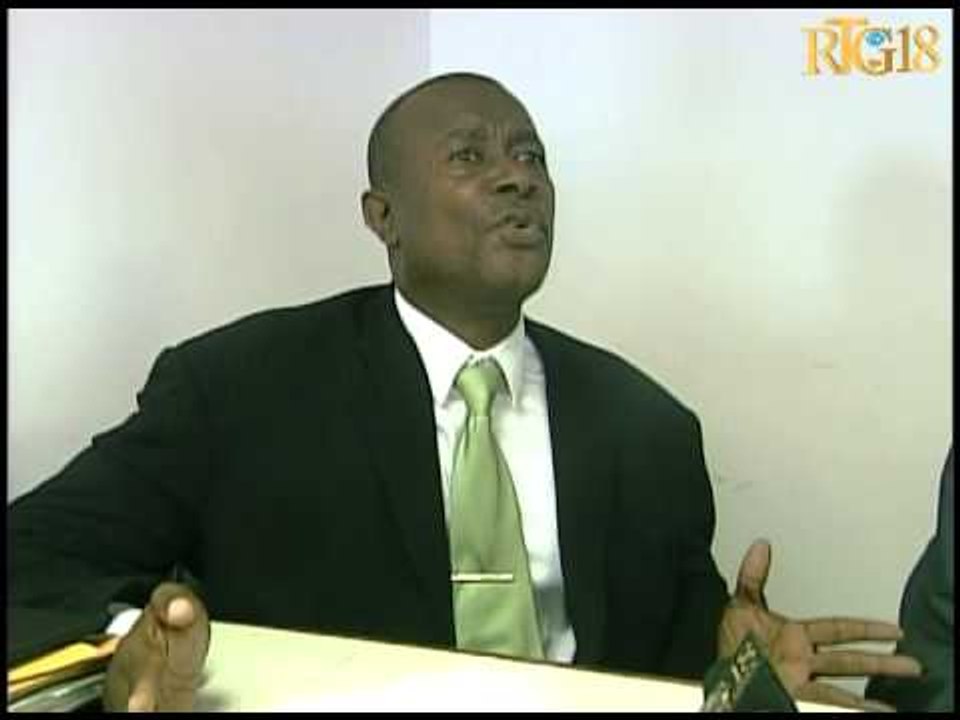 4 Depite ki te eli nan eleksyon 2010 yo ki poko rantre ofisyèlman nan chanm Depite a mande Prezidan