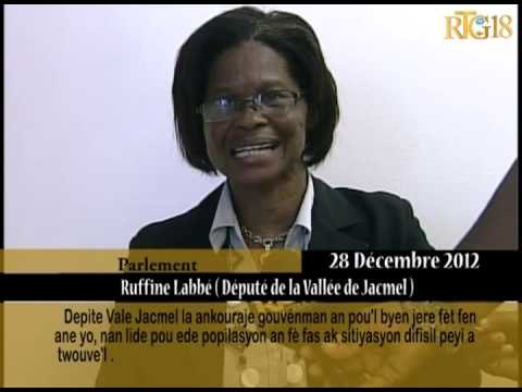 Depite Vale Jakmèl la ankouraje Gouvènman an pou'l byen jere fèt fen ane yo, nan lide pou ede pop