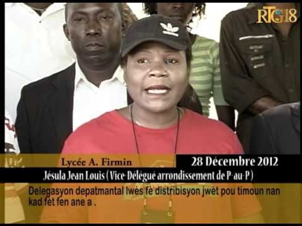 Delegasyon depatman lwès fè distribisyon jwèt pou timoun nan kad fèt fen ane a.