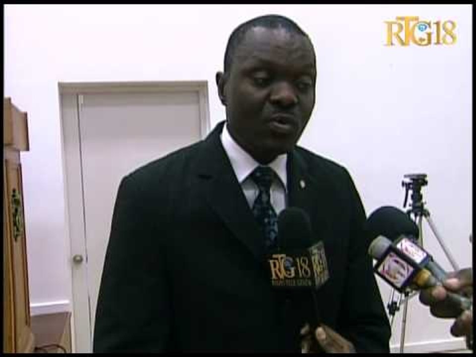 Yon Seyans travay ant komisyon afè etranjè Sena a ak Ministè afè etranjè a.