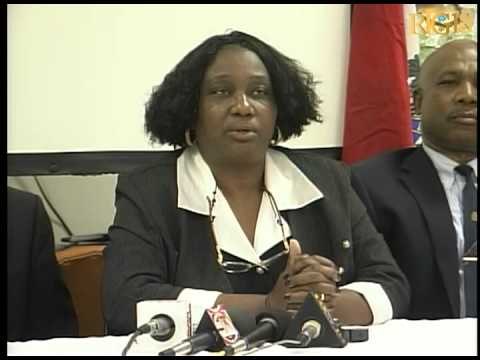 Kloti atelye refleksyon biwo afè piblik anbasad Amerikèn ak Direksyon pwoteksyon sivil.