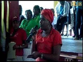 Oganizasyon fanm nan sikonskripsyon Camp-Perrin Maniche kouwone Depite Ogline Pierre.