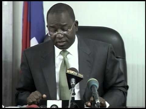 Seremoni siyati yon konvansyon ant gouvènman Ayisyen an ak sosyete imobilye.