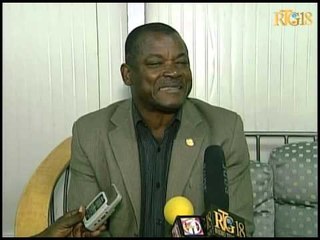 Depite sikonskripsyon Bonbardopolis Baie-de-Herne Dorgil Jusclaire prezante sitiyasyon 2 komin li yo.