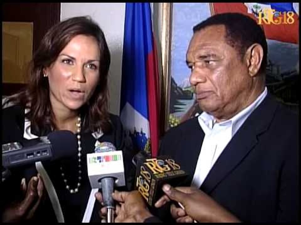 Minis Touris la Stéphanie Balmir Villedrouin akonpaye Minis kilti a Josette Darguste.