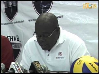 Larrieux Yves Joseph-Entraineur de la Sélection Masculine de Volleyball.