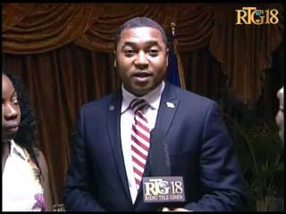 Yon Gwoup 5 etidyan AyisyanoAmerikèn akonpaye konsil Ayiti.