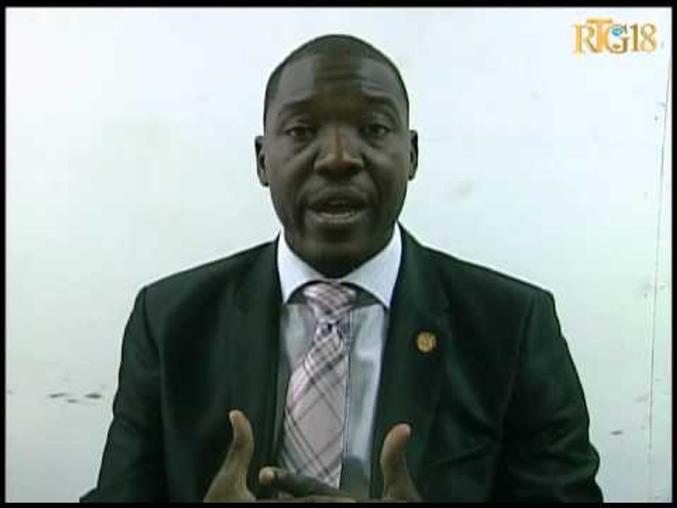 Komisyon afè etranjè chanm Depite a kontinye kore Gouvènman Ayisyen an fas ak presyon kap fèt