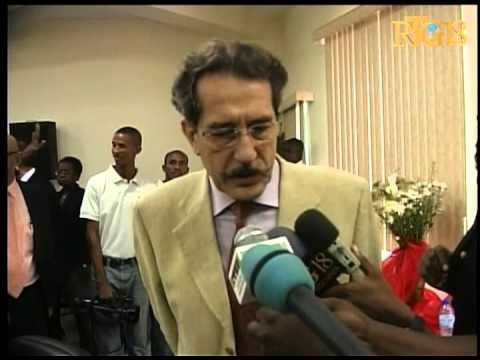 Chef Gouvènman an rankontre Anbasadè peyi la France ki akredite an Ayiti ak Reprezantan pwogram nasy