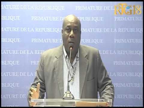 Sekretè deta relans agrikòl la Vernet Joseph prezante yon tablo sonm sou sitiyasyon anviwonman depat