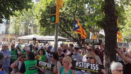 Protesta contra ERC y JxCat por los pactos con el PSC