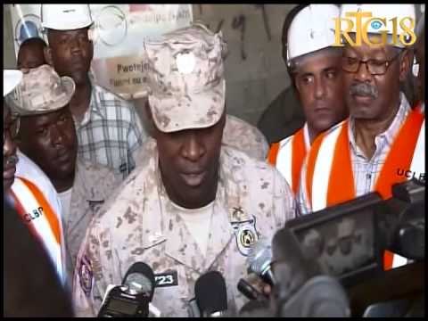 Premye Minis lan nan tèt yon delegasyon vizite travay konstriksyon Baz Cimo a nan Delmas 2 dwe fini