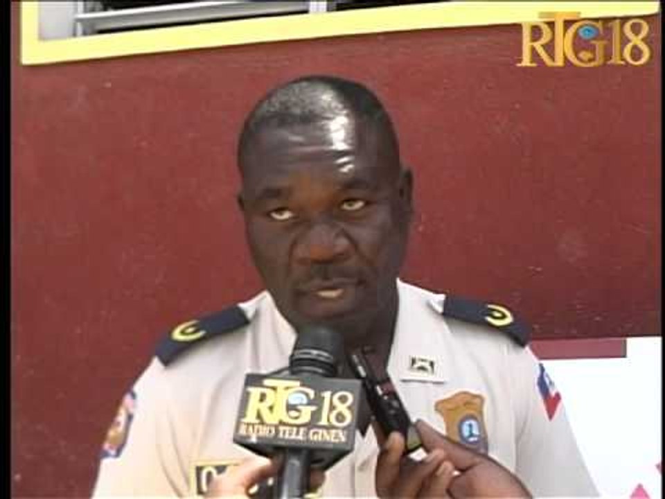 Responsab polis Kominotè nan Lwès, òganize yon fowòm diskisyon sou tèm'' La Problématique de la viol