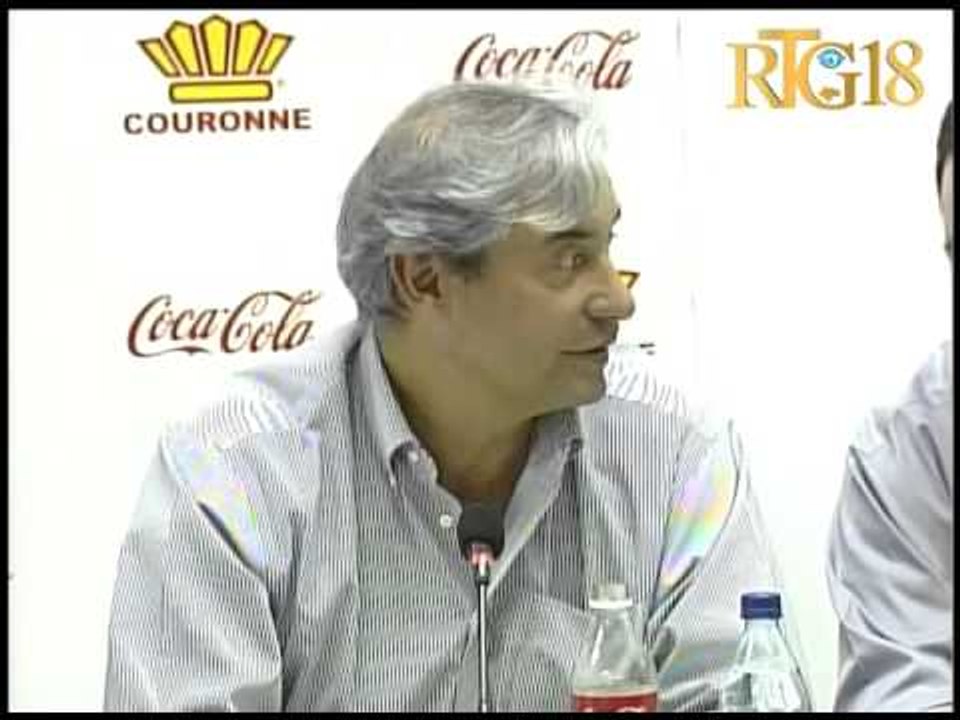 Vizit Premye Minis Laurent Salvador Lamothe nan Brasserie La Couronne nan kad pwomosyon Gouvènman an