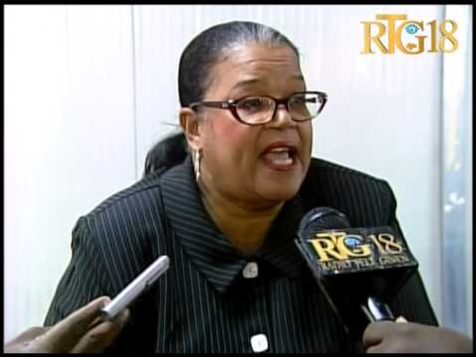 Seremoni siyati 3 pwotokòl akò Ministè komès ak endistri, CCIH,CCH ak Femmes en démocratie