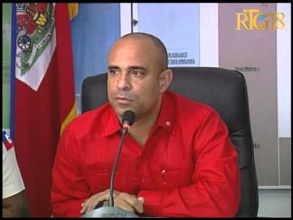 Vizit Premye Minis Laurent Salvador Lamothe nan lokal BLTS la pou ankouraje travay DCPJ ap fè travè