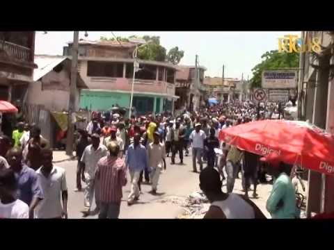 Depite Arnel Belizaire Manifestasyon