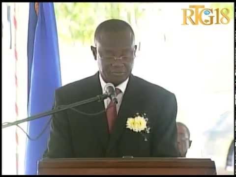 Prezidan Michel Joseph Martelly patisipe nan Gradyasyon 5èm pwomosyon etidyan lekòl majistrati yo