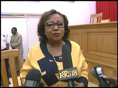 Rencontre entre le ministre de la santé et la commission de la santé du Sénat de la République