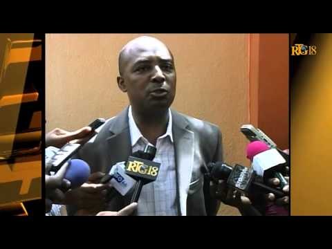 Visite du Ministre de l'éducation nationale et de la formation professionnelle, Nesmy Manigat