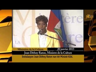 Installation Mme Joan Dithny  RATON comme Ministre de la Culture.