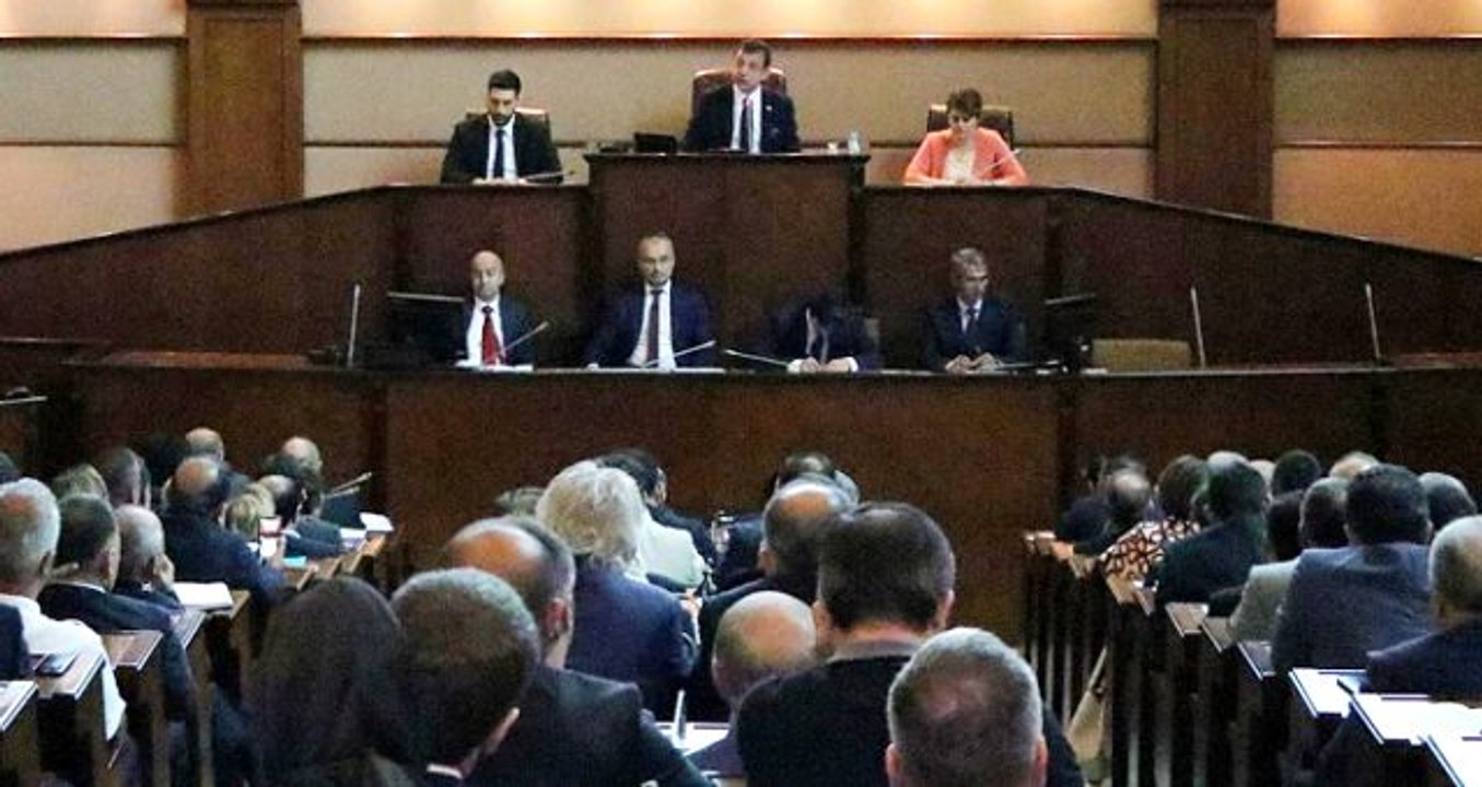 İBB Meclis'inde "teşekkür" gerginliği: HDP'ye de teşekkür et