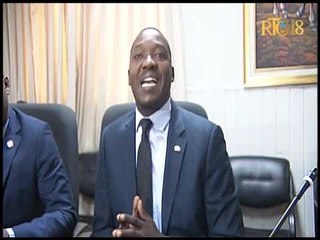 Le Député de Mirebalais Abel Descollines propose au gouvernement de réaliser des projets