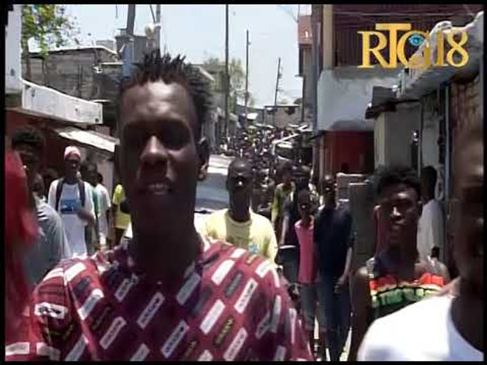 Haïti.- Marche pour la paix à Cité Soleil