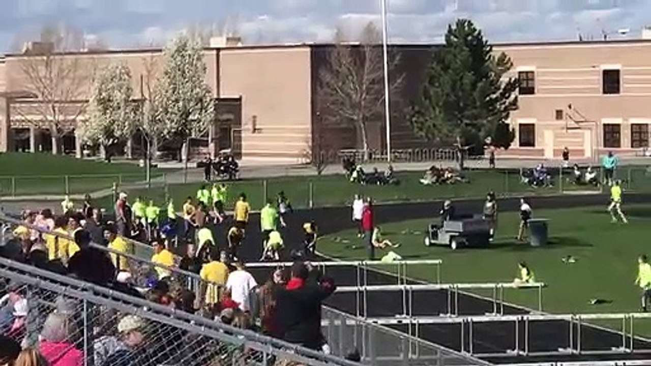 Athlé : il chute sur une haie et passe l'arrivée après une roulade !