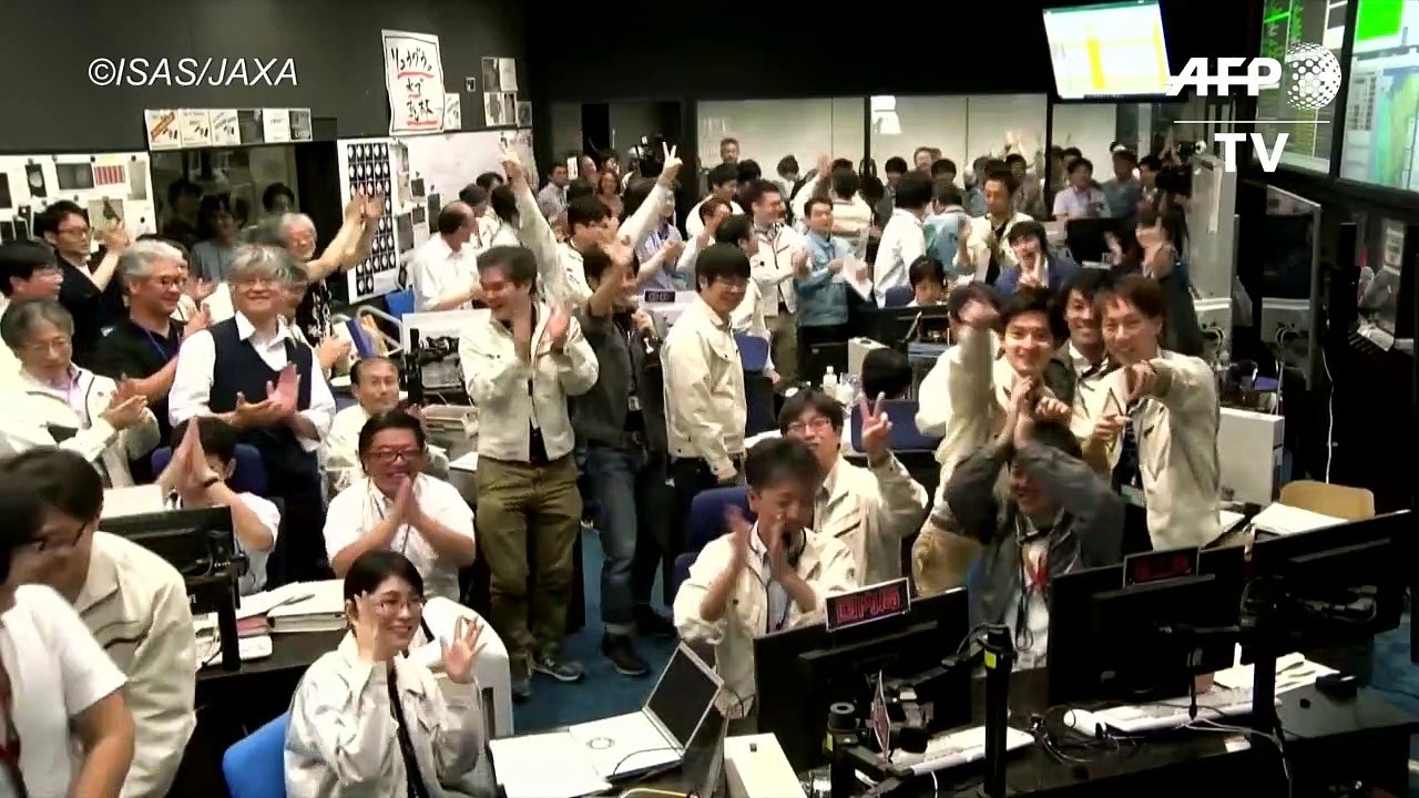 La sonda japonesa Hayabusa2 logra posarse por s...