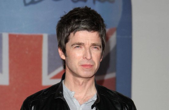 Noel Gallagher brands Scooter Braun and Taylor Swift 'idiots'