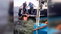 Deniz polisi 6 hayat kurtardı