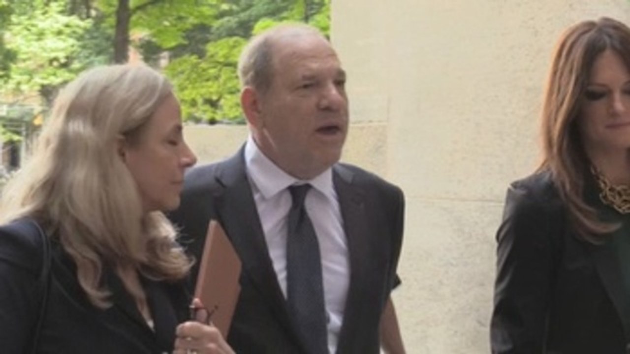 Harvey Weinstein cambia de defensa dos meses antes de juicio
