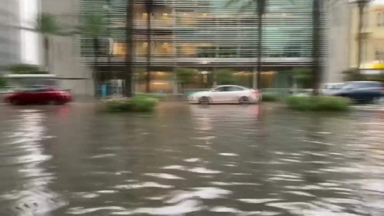 허리케인 북상에 美뉴올리언스 주민 대피령 / YTN