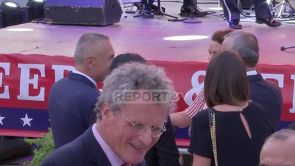 Report TV -Festa e SHBA të pranishëm dhe politikanët shqiptarë