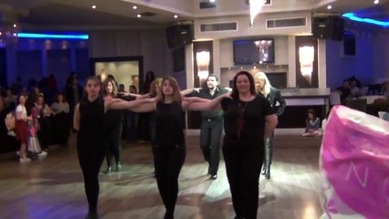 Χασάπικος με την Dance O' clock στο Salle Privee