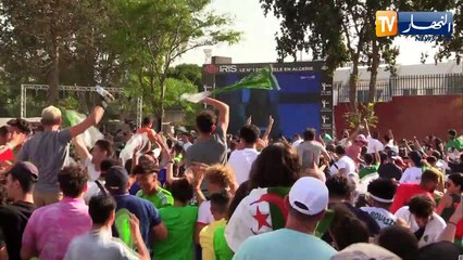 أنصار الخضر يتابعون لقاء كوت ديفوار تحت ضغط كبير ويطلقون العنان للأفراح