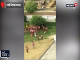 लोनी: सरकारी स्कूल में बच्चों के ईंट ढोने का VIDEO VIRAL, अधिकारियों में मचा हड़कंप