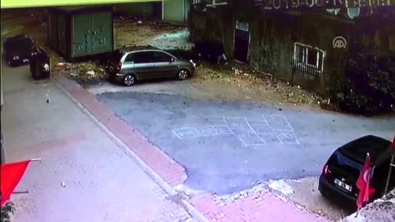 Hırsızlık zanlısı tahliye edildiği cezaevine geri döndü