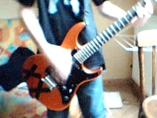 Guerilla poubelle -Cette chanson parle de télé