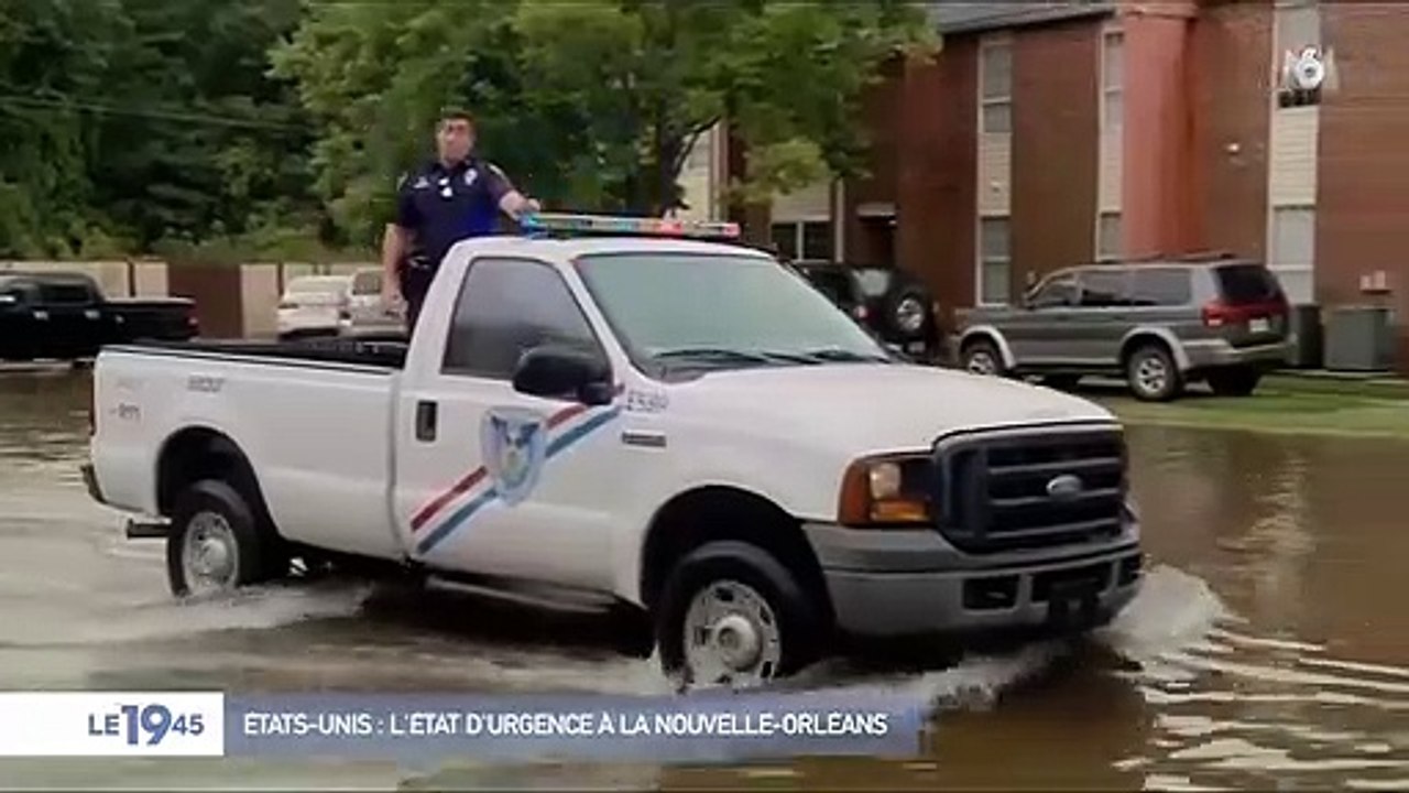 Insolite - Atlanta: La porte d'un fourgon blindé s'ouvre accidentellement provoquant une pluie de billets de banque sur l'autoroute