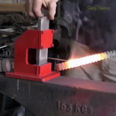 Making A Knife Out Of Rebar (Rebar Dagger)