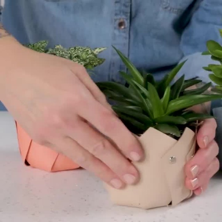How to Make a Trendy Leather Vase
