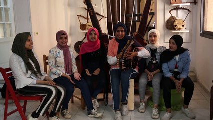 In Egypt, an ancient Pharaonic harp strums along to a new tune
