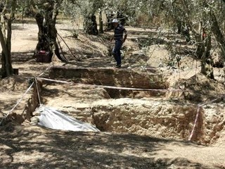İznik'te yeni bulunan lahit büyük heyecan yarattı