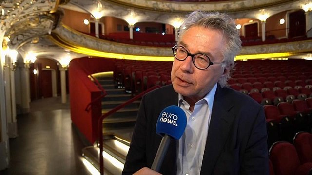 Австрия: танцы и политика