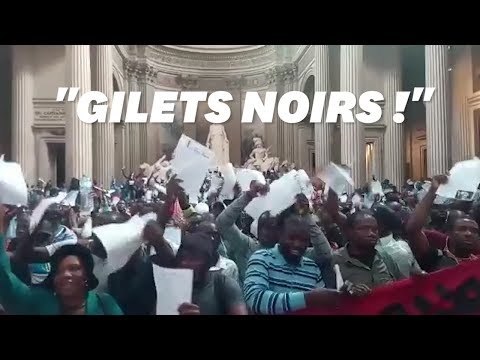 Des gilets noirs sans-papiers occupent le Panthéon