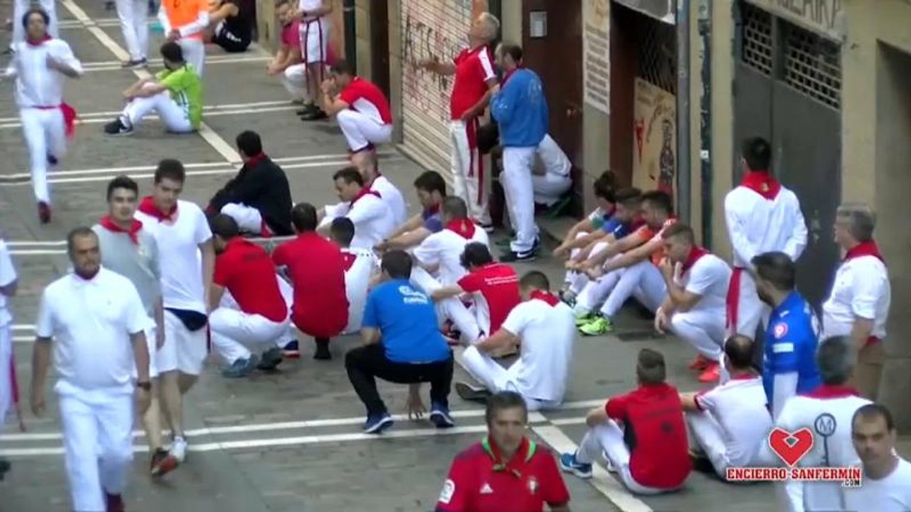 Zweieinhalb minuten und 5 verletzte in pamplona