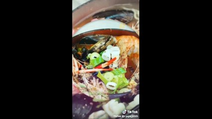 동그란먹거리, 위꼴주의, 배고플때, 食いしん坊, 食べ放題, 今日何食べる？, Mukbang, Social Eating